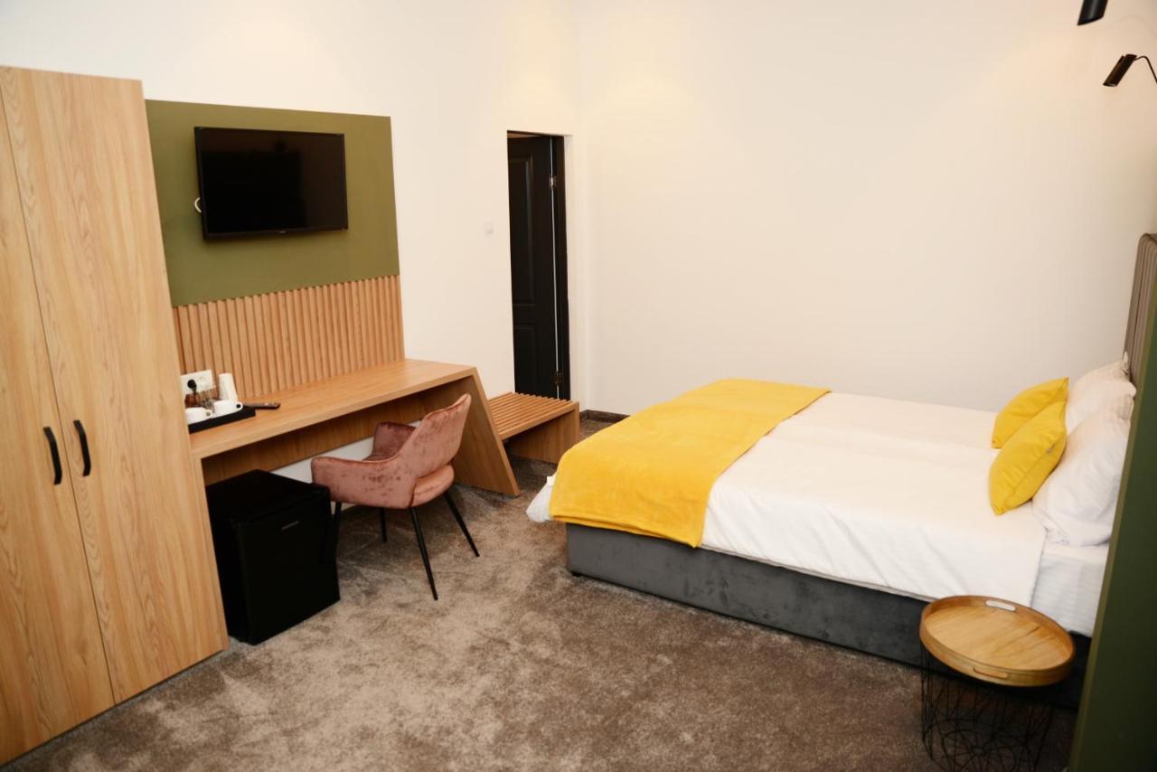 Victoria Rooms Nagyvárad Kültér fotó